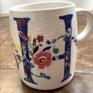 ANTHROPOLOGIE STARLA M. HALFMOON Floral Initial “H” Coffee Tea Mug